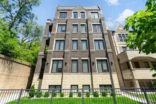 4101 S Drexel Ave, Chicago, IL 60653 - Photo 2