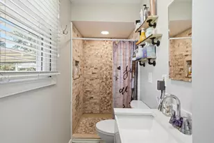 [Address not provided], New Lenox, IL 60451 - Photo 20