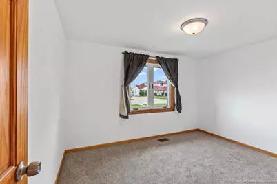 8875 S Corcoran Road, Hometown, IL 60456 - Photo 16