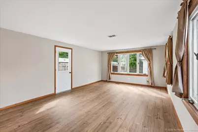 8875 S Corcoran Road, Hometown, IL 60456 - Photo 8