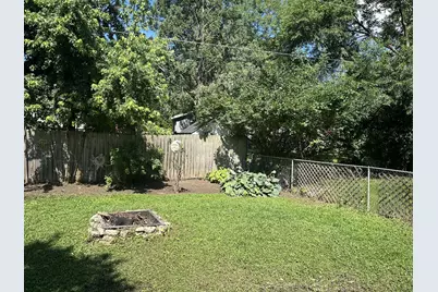 260 S Aldine Street, Elgin, IL 60123 - Photo 26