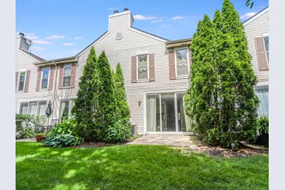 1564 Darien Lake Drive, Darien, IL 60561 - Photo 16