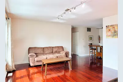 1017 Newport Harbor #1017, Schaumburg, IL 60193 - Photo 4