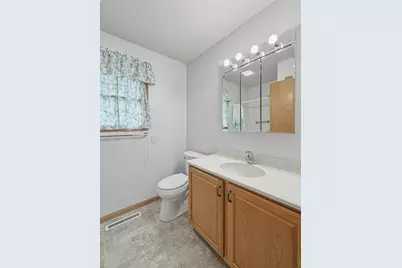 771 S Parkcrest Drive #771, Freeport, IL 61032 - Photo 20