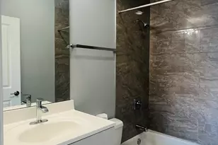 1750 W Cermak Rd, Chicago, IL 60608 - Photo 16