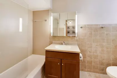 7059 N Olcott Avenue, Chicago, IL 60631 - Photo 22