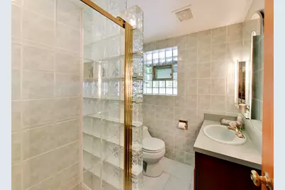 7059 N Olcott Avenue, Chicago, IL 60631 - Photo 16