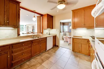 7059 N Olcott Avenue, Chicago, IL 60631 - Photo 10