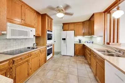 7059 N Olcott Avenue, Chicago, IL 60631 - Photo 8