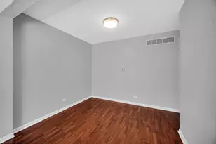 2210 Langdon Pl, Hoffman Estates, IL 60169 - Photo 8