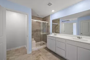 759 Kentshire Cir, Elgin, IL 60124 - Photo 28