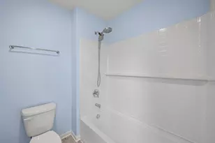 759 Kentshire Cir, Elgin, IL 60124 - Photo 22