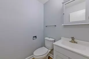 8500 Skokie Blvd, Skokie, IL 60077 - Photo 14