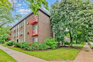 8500 Skokie Blvd, Skokie, IL 60077 - Photo 2