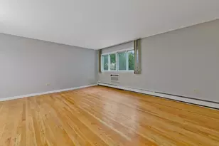 8500 Skokie Blvd, Skokie, IL 60077 - Photo 4
