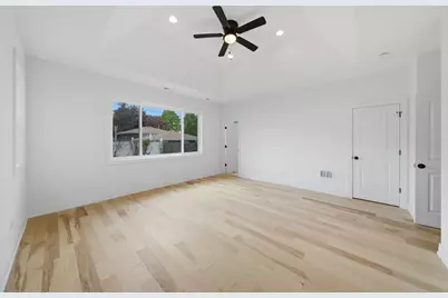 10718 S Worth Avenue, Worth, IL 60482 - Photo 30