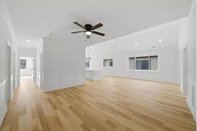 10718 S Worth Avenue, Worth, IL 60482 - Photo 22