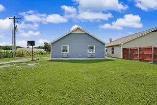 2201 Kickapoo Dr, Danville, IL 61832 - Photo 44