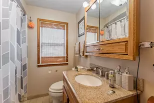 8800 S Merrill Ave, Chicago, IL 60617 - Photo 16