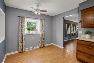 383 Lloyd St, Cary, IL 60013 - Photo 12