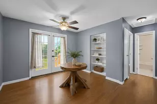 383 Lloyd St, Cary, IL 60013 - Photo 4