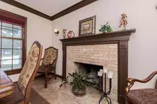 12 Northcrest Ct, Bloomington, IL 61701 - Photo 18