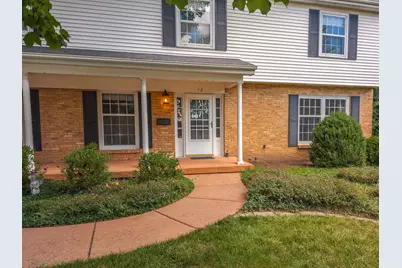 12 Northcrest Court, Bloomington, IL 61701 - Photo 2