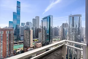 505 N McClurg Ct, Chicago, IL 60611 - Photo 2