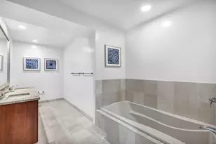 60 E Monroe St, Chicago, IL 60603 - Photo 16