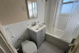 6930 N Greenview Ave, Chicago, IL 60626 - Photo 8