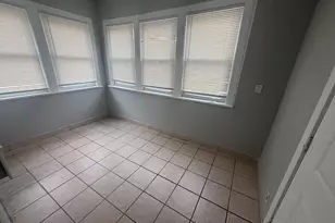 5319 W Fullerton Ave, Chicago, IL 60639 - Photo 16
