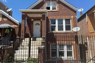 2332 W 24th Pl, Chicago, IL 60608 - Photo 2