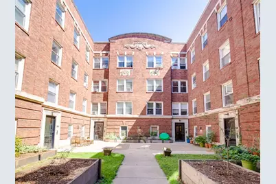 838 E 53rd Street #2W, Chicago, IL 60615 - Photo 1