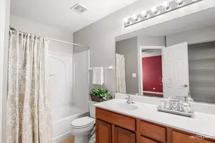616 Lincoln Station Dr, Oswego, IL 60543 - Photo 10