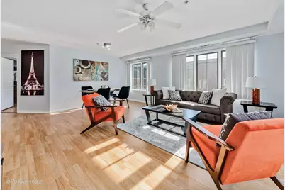 8000 Kilpatrick Avenue #2F, Skokie, IL 60076 - Photo 8