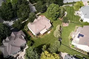 712 De Lasalle Ct, Naperville, IL 60565 - Photo 38