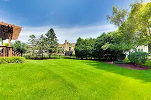 712 De Lasalle Ct, Naperville, IL 60565 - Photo 30