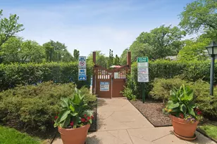 706 E Algonquin Rd, Arlington Heights, IL 60005 - Photo 14