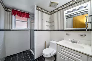 1401 Brophy Ave, Park Ridge, IL 60068 - Photo 10