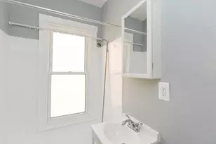 4602 N Beacon St, Chicago, IL 60640 - Photo 16