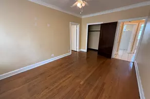 2150 S Gunderson Ave, Berwyn, IL 60402 - Photo 4