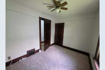 906 S Galena Avenue, Dixon, IL 61021 - Photo 18