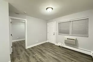 4616 N Beacon St, Chicago, IL 60640 - Photo 14