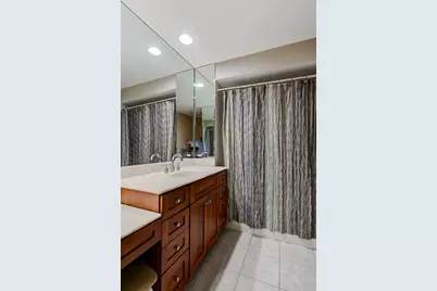 1140 Old Mill Road #405, Hinsdale, IL 60521 - Photo 14