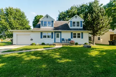 901 Ruston Avenue, Normal, IL 61761 - Photo 1