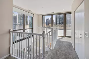635 N Dearborn St, Chicago, IL 60654 - Photo 18