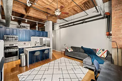 1500 W Monroe Avenue #126, Chicago, IL 60607 - Photo 4