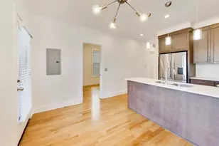 2132 N Oakley Ave, Chicago, IL 60647 - Photo 6