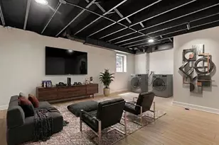 6523 S Ellis Ave, Chicago, IL 60637 - Photo 12