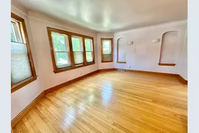 3542 N Nottingham Avenue, Chicago, IL 60634 - Photo 2